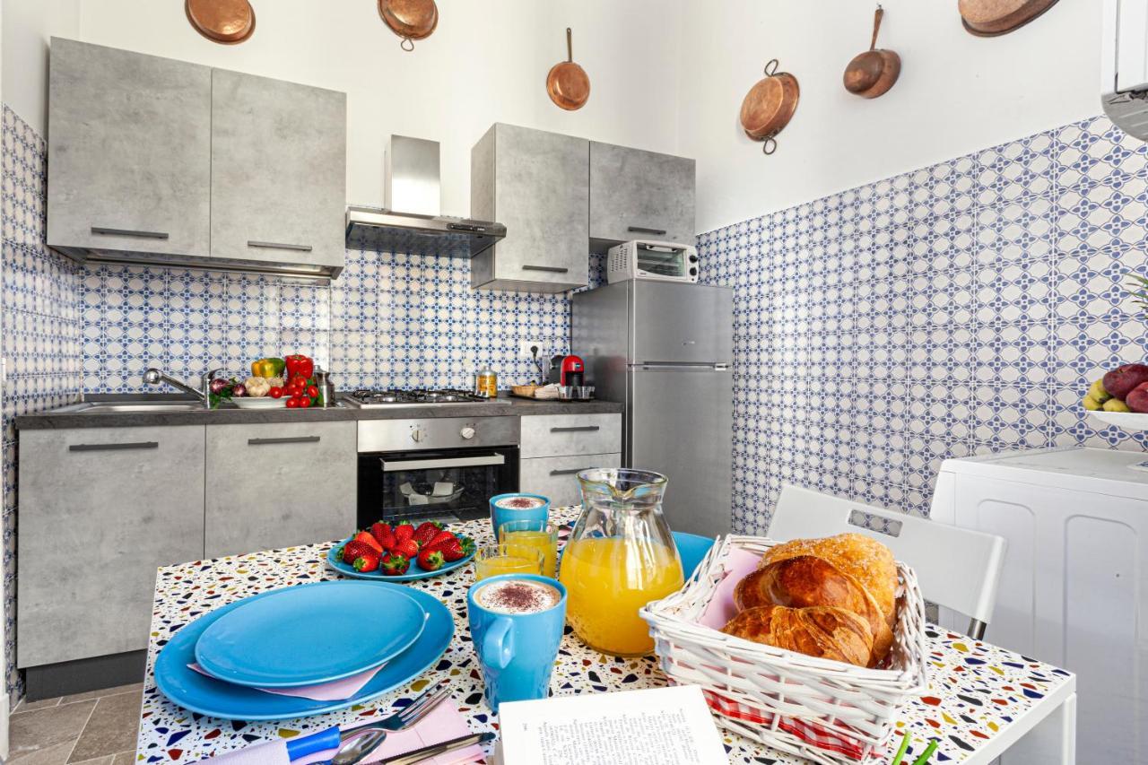 Teresella Suite Napoli Esterno foto